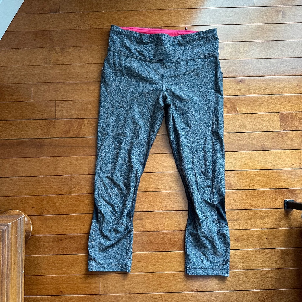 Gray Lululemon Pace Rival running cropped pants | Size 6